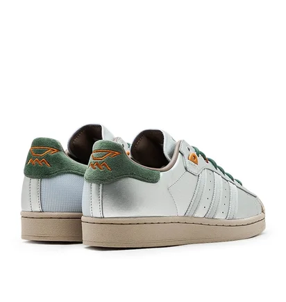 adidas 'adilicous' Superstar Yanwei (Silber)