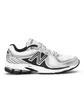 New Balance ML860 XD V2 (Weiß / Schwarz)
