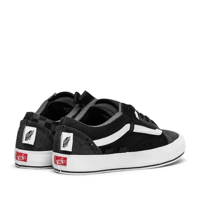 Vans Vault UA Old Skool Cap LX 'Regrind' (Schwarz / Weiß)