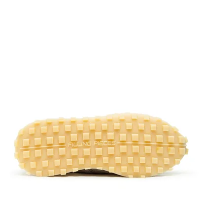 Filling Pieces Crease Runner (Grau / Weiß)