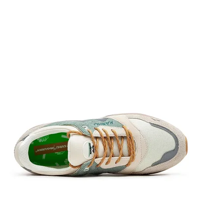 Karhu x MÖLKKY Aria 95 (Beige / Grün)