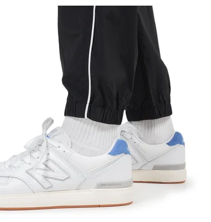 New Balance Athletics Wind Pant (Schwarz)