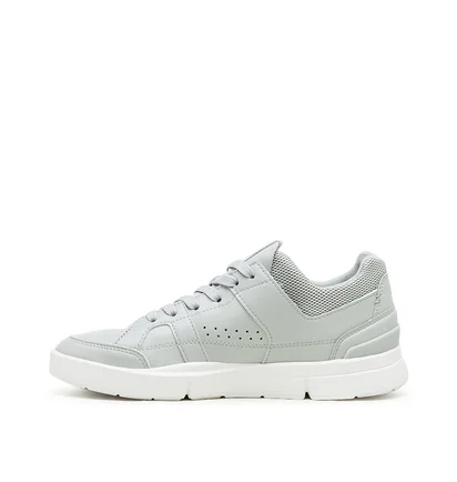 On WMNS The Roger Clubhouse (Grau / Weiß)