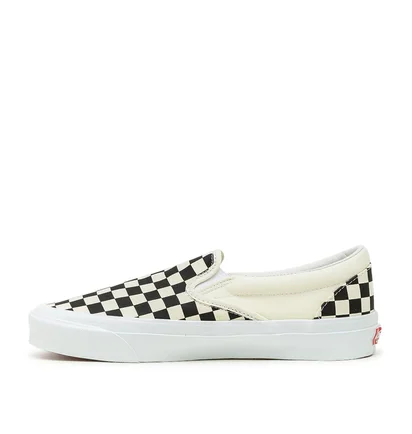 Vans Vault UA OG Slip-On LX (Schwarz / Weiß)