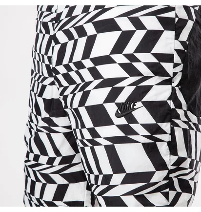 Nike NSW Printed Swoosh Woven Shorts (Weiß / Schwarz)