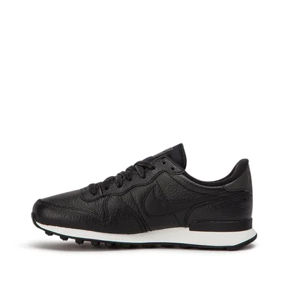 Nike WMNS Internationalist (Schwarz)