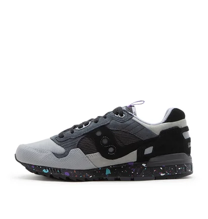 Saucony x Albino & Preto Shadow 5000 (Grau / Schwarz)