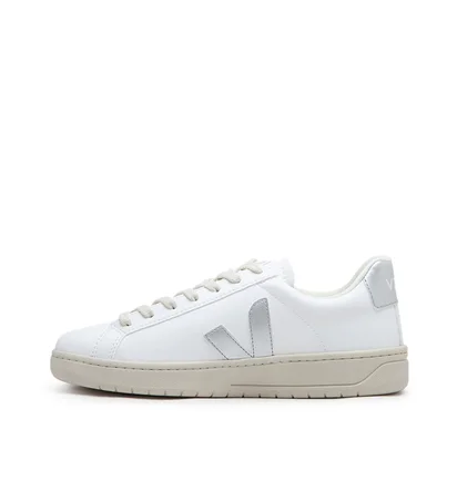 Veja WMNS URCA CWL (Weiß / Silber)