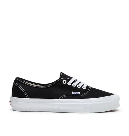 Vans Vault Authentic LX (Schwarz)