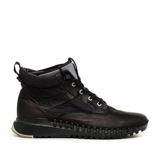 Stone Island Garment Dyed Leather Exostrike Boot (Schwarz)