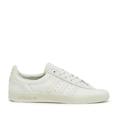 adidas Broomfield (Weiß / Beige)