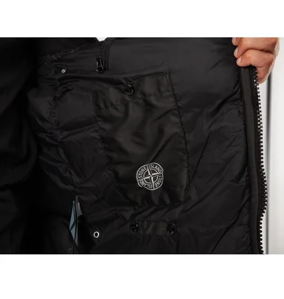 Stone Island Quilted Jacket (Schwarz)