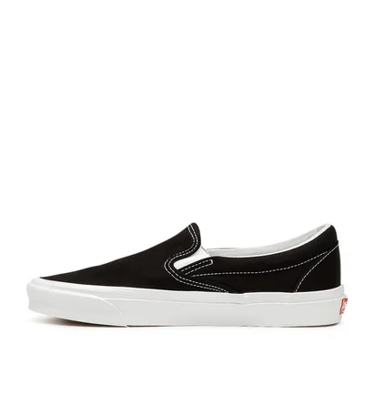 Vans Vault UA OG Slip-On LX (Schwarz)
