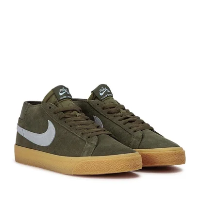 Nike SB Zoom Blazer Chukka (Olive)