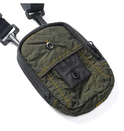Stone Island Shadow Project Compact Pouch (Olive / Schwarz)