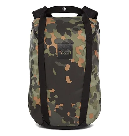 The North Face Instigator 20 Pack (Camo)