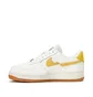 Nike WMNS Air Force 1 '07 LXX (Weiß / Schwarz / Gelb)