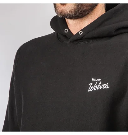 Raised by Wolves Distressed Varsity Hoodie (Schwarz)