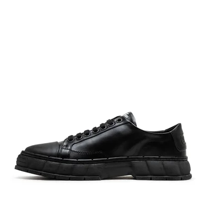 Virón 1968 Black Apple (Schwarz)