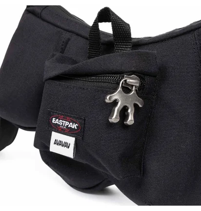 Eastpak x Avavav Mini Bag (Schwarz)