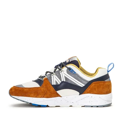 Karhu Fusion 2.0 'Cross Country Pack' (Braun / Grau / Weiß)