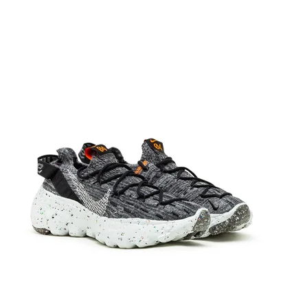 Nike WMNS Space Hippie 04 (Grau / Weiß)