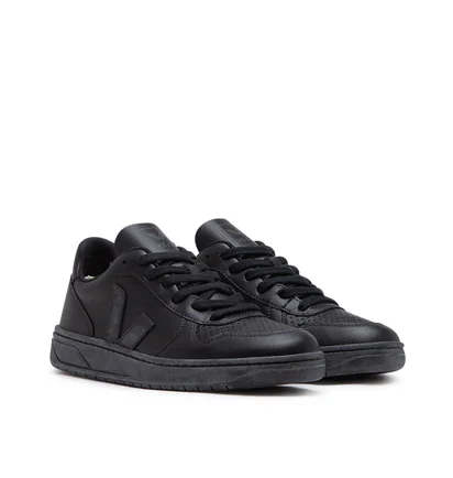 Veja WMNS V-10 CWL (Schwarz)