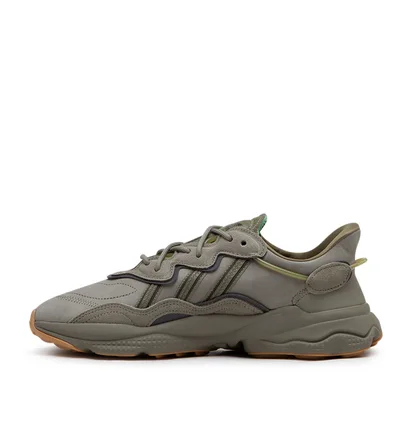 adidas Ozweego (Oliv)