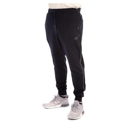 New Balance MP81500 247 Sport Knit Jogger (Schwarz)