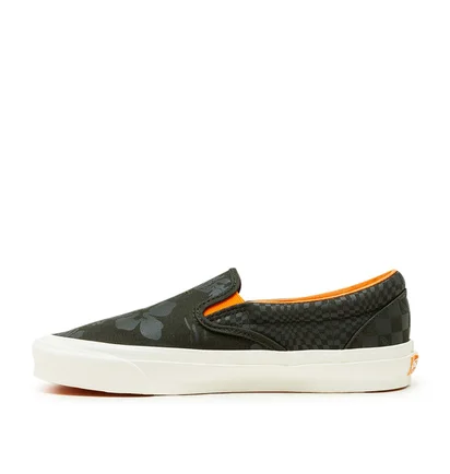 Vans Vault x Porter by Yoshida OG Classic Slip-On (Olive / Orange)