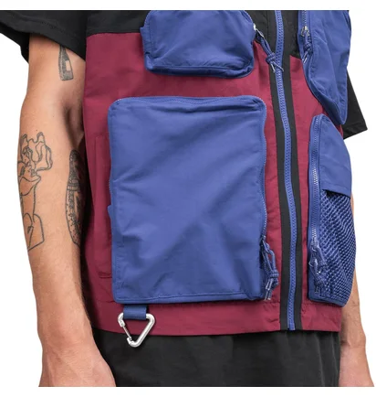 Nike ACG Vest (Schwarz / Rot / Blau)