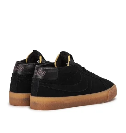 Nike SB Zoom Blazer Chukka (Schwarz)