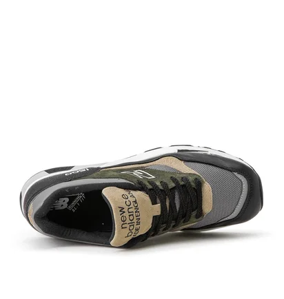 New Balance M1500 FDS 'Made in England' (Schwarz / Olive)