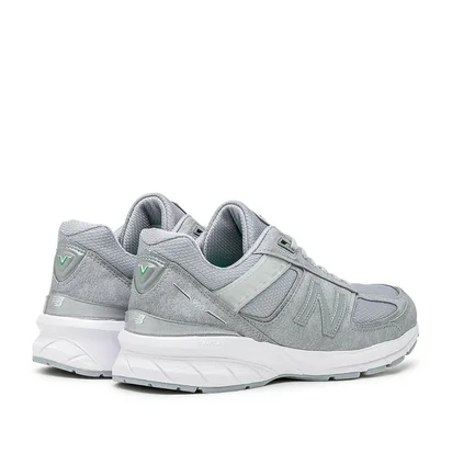 New Balance Made in USA 990v5 Vegan (Grau)