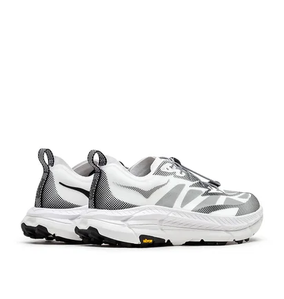 Hoka One Mafate Speed 4 Lite TS (Weiss / Schwarz)