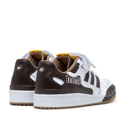 adidas x M&M's Forum Low 84 (Braun / Weiß)