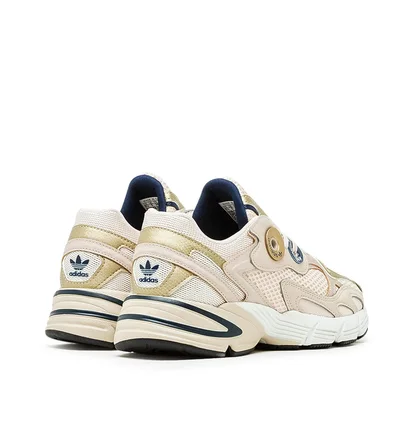 adidas WMNS Astir (Beige)