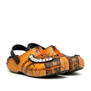 Pleasures x Crocs Dylan Clog (Orange / Schwarz)