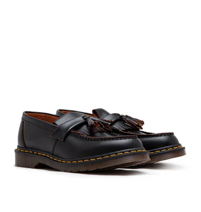 Dr. Martens Adrian Vintage Made in England Quilon Tassel Loafer (Schwarz)