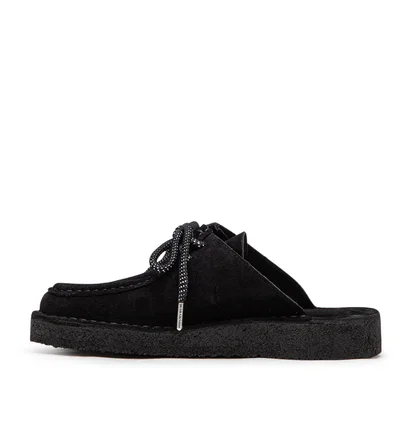 Clarks x Jorja Smith WMNS Desert Nomad Mule (Schwarz)