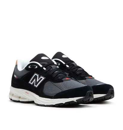 New Balance M2002REB (Schwarz / Grau)