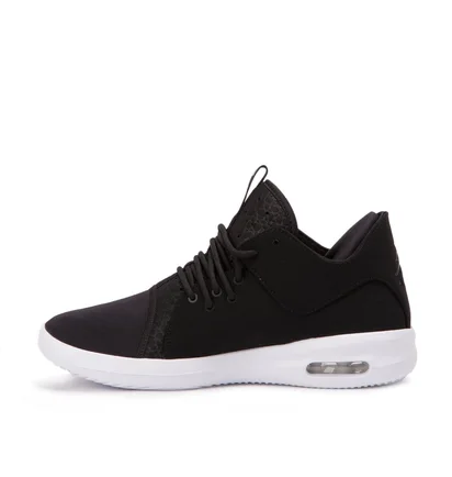 Nike Air Jordan First Class (Schwarz / Weiß)