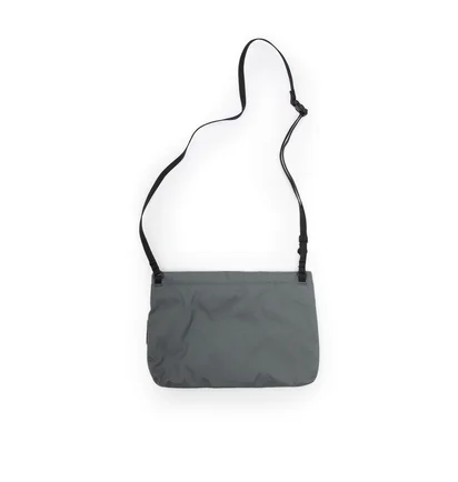 Snow Peak Everyday Sacoche Crossbody Bag (Grau)