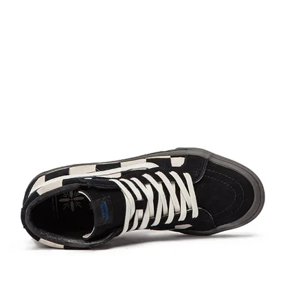 Vans x Taka Hayashi SK8-Hi LX (Schwarz / Weiß)
