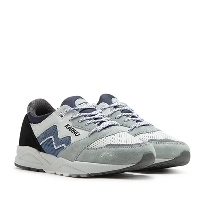 Karhu Aria 95 (Grau / Blau)