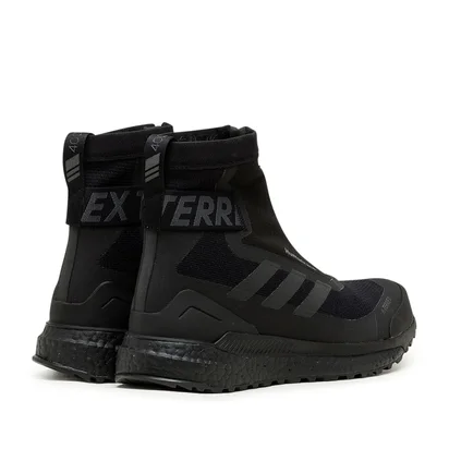 adidas x Pharrell Williams Terrex Free Hike (Schwarz)