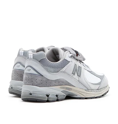 New Balance M2002RVC (Grau)