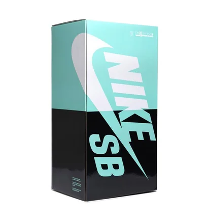 Medicom 1000% Nike SB Be@rbrick Toy (Schwarz)