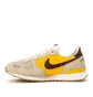 Nike Air Vortex (Beige / Gelb)