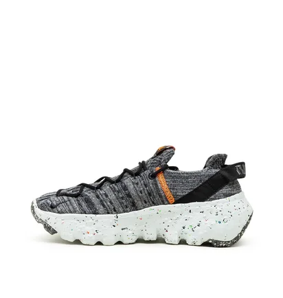 Nike WMNS Space Hippie 04 (Grau / Weiß)